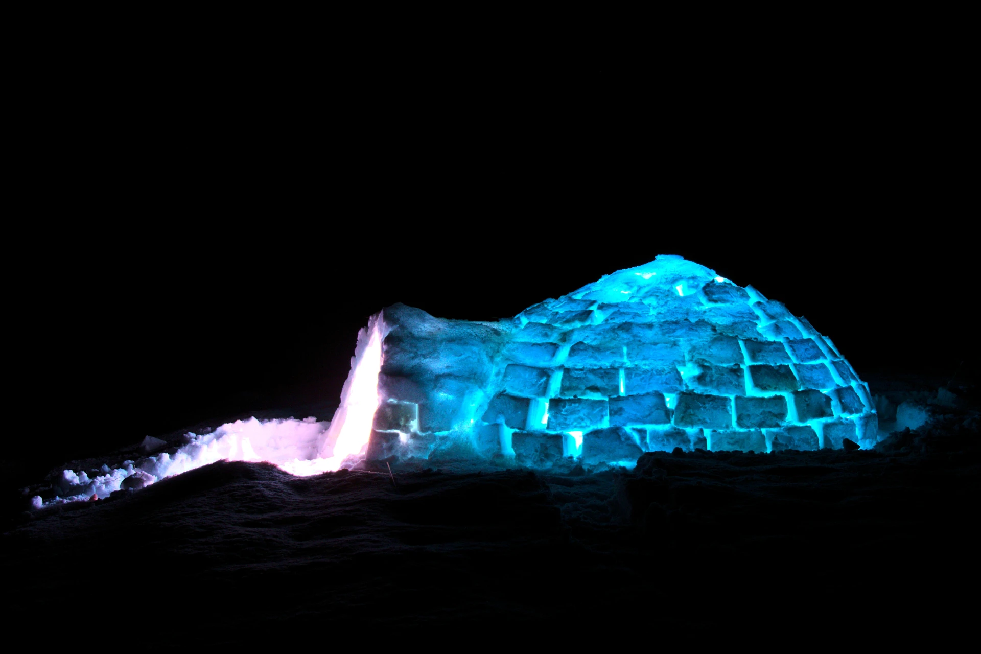construire un igloo en neige